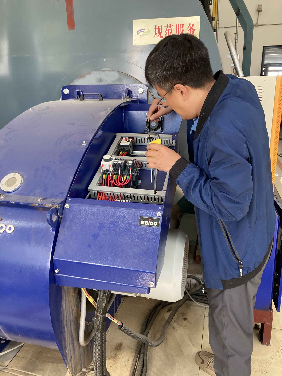 某單位燃燒機(jī)維修