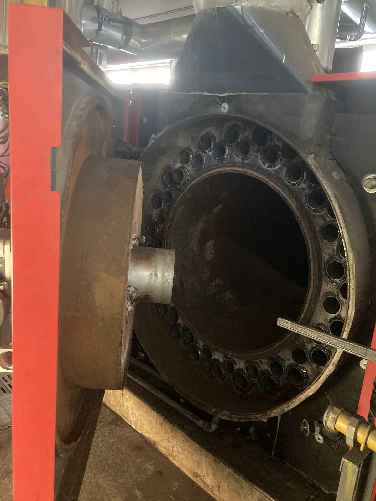 某燈具廠鍋爐維修